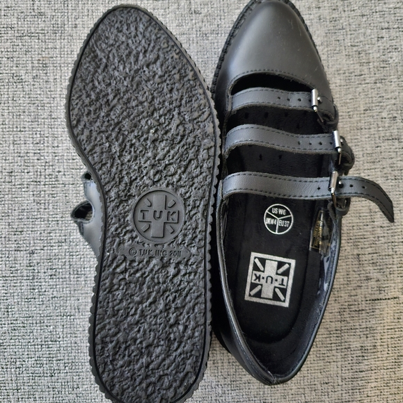 TUK pointed 3 straps Mary janes - Picture 2 of 2